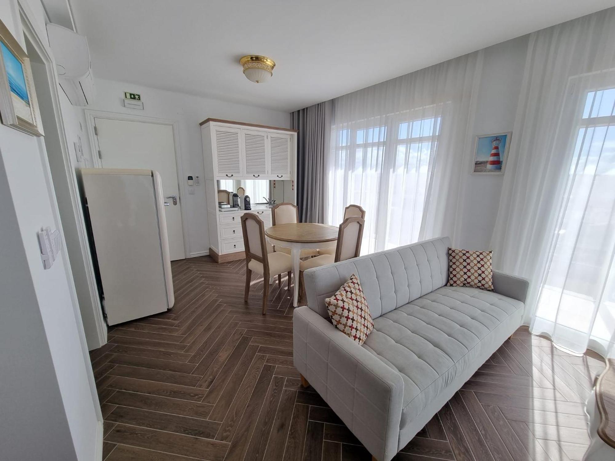 Ocean View Apartments Lourinhã Eksteriør billede