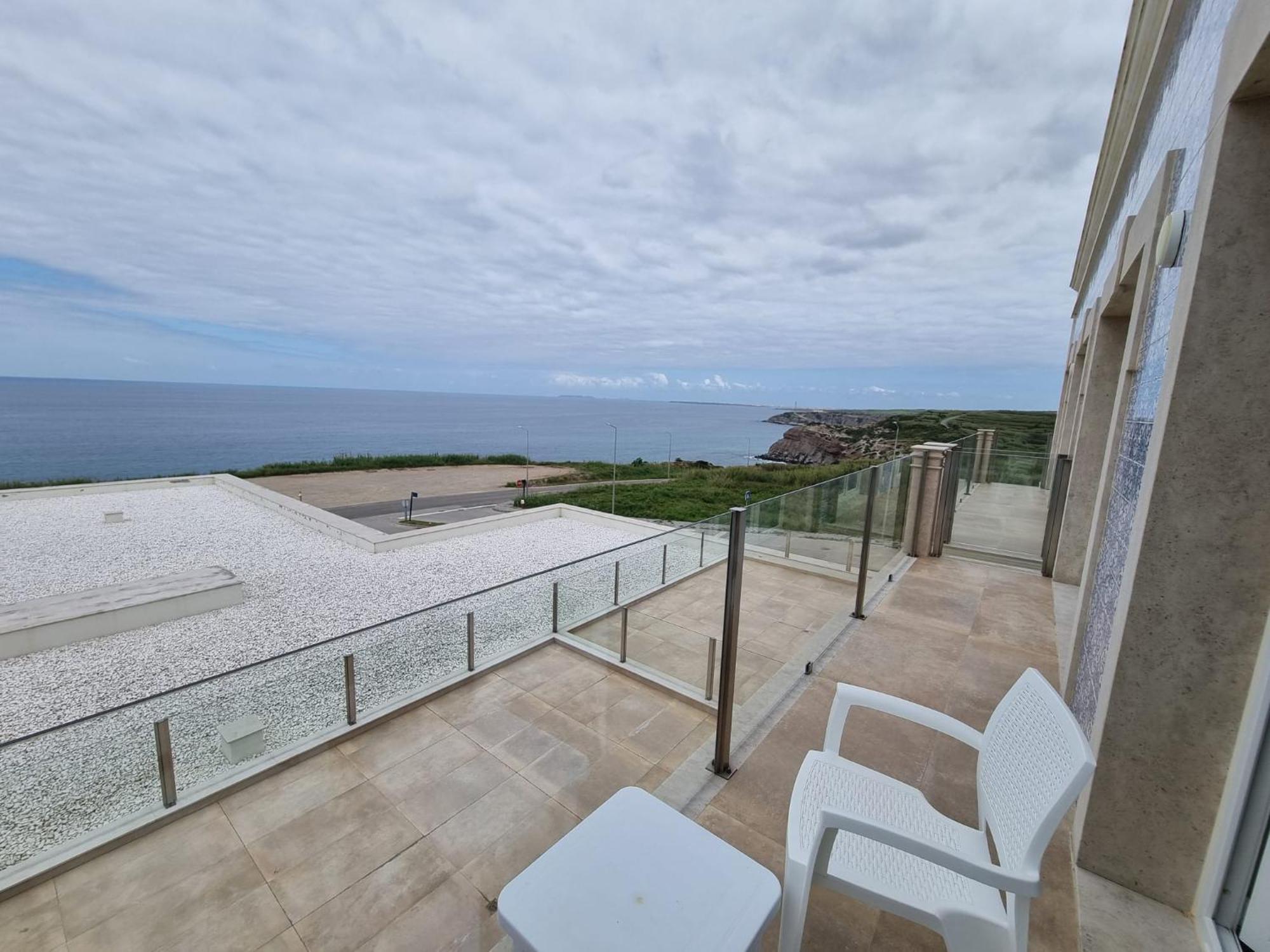 Ocean View Apartments Lourinhã Eksteriør billede